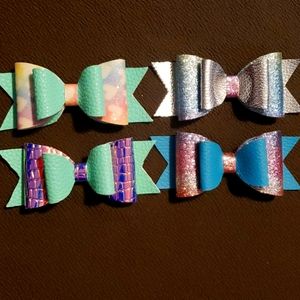 Hair bows